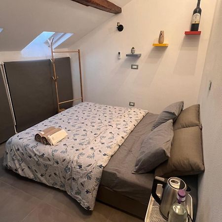 Cosy Nest Apartment Савона Экстерьер фото